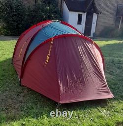 Blacks Teesdale 2 Man Tent With Built In Ground Sheet And Mosquito Netting