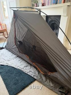 Forclaz 900 Ultralight 1.6kg 1 Person 2 Season Single Skin Tent 2000mm Grey