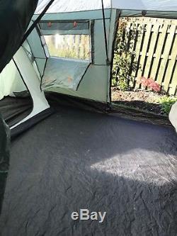 Large 6 Person Tent With Carpet