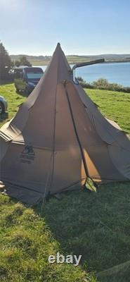 OneTigris Rock Fortress Hot Tent with Stove Jack