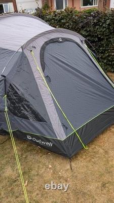 Outwell Earth 4 4 Person tunnel tent with large porch. Full features Used