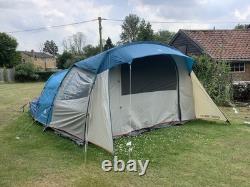 Quechua Arpenaz Family 5.2 tent 5 berth Decathlon in good used condition blue