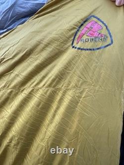 Équipement de camping (ensemble complet) Tente OEX Coyote III, sac de couchage momie + chaises Vango