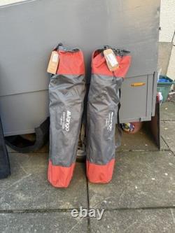 Équipement de camping (ensemble complet) Tente OEX Coyote III, sac de couchage momie + chaises Vango