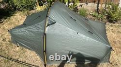 Tarptent Scarp 1 4 saisons avec intérieur plein et arceaux croisés