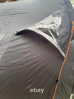 Tente Vango Beta 450 pour 4 personnes, utilisée seulement deux fois