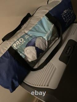 Tente de camping Adventuridge pour 8 personnes avec sac de transport et beaucoup d'équipement de camping