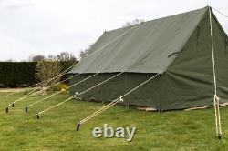 Tente de patrouille 14' x 14' vert olive 44 kg et peut accueillir plus de 10 personnes
