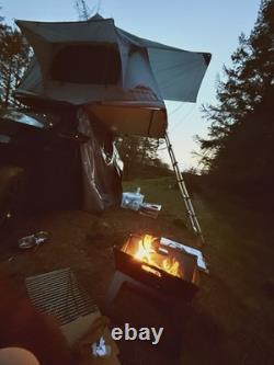 Tente de toit Ventura Deluxe 1.4 avec barres de toit Halfords en excellent état