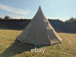 Tente tipi en toile extra large, 5 m de large, 3,5 m de haut, 8 places, imperméable, robuste et résistante
<br/>  