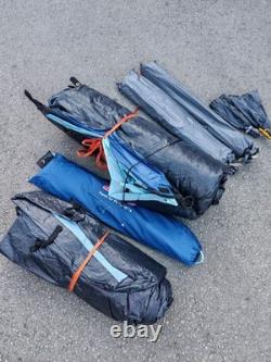 Tente tunnel Coleman Pamandi 4 bleue pour 4 personnes avec sac de transport et auvent