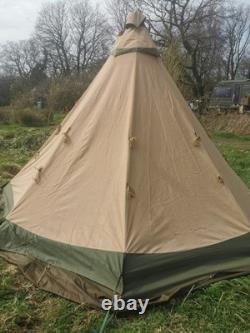 Tentipi Varrie 7 c/p. Tente tipi en toile pour 7 personnes. Lavvu