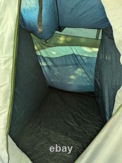 Vango Maritsa 700 tente familiale spacieuse 7 places avec arceaux en acier et tapis de sol cousu intégré